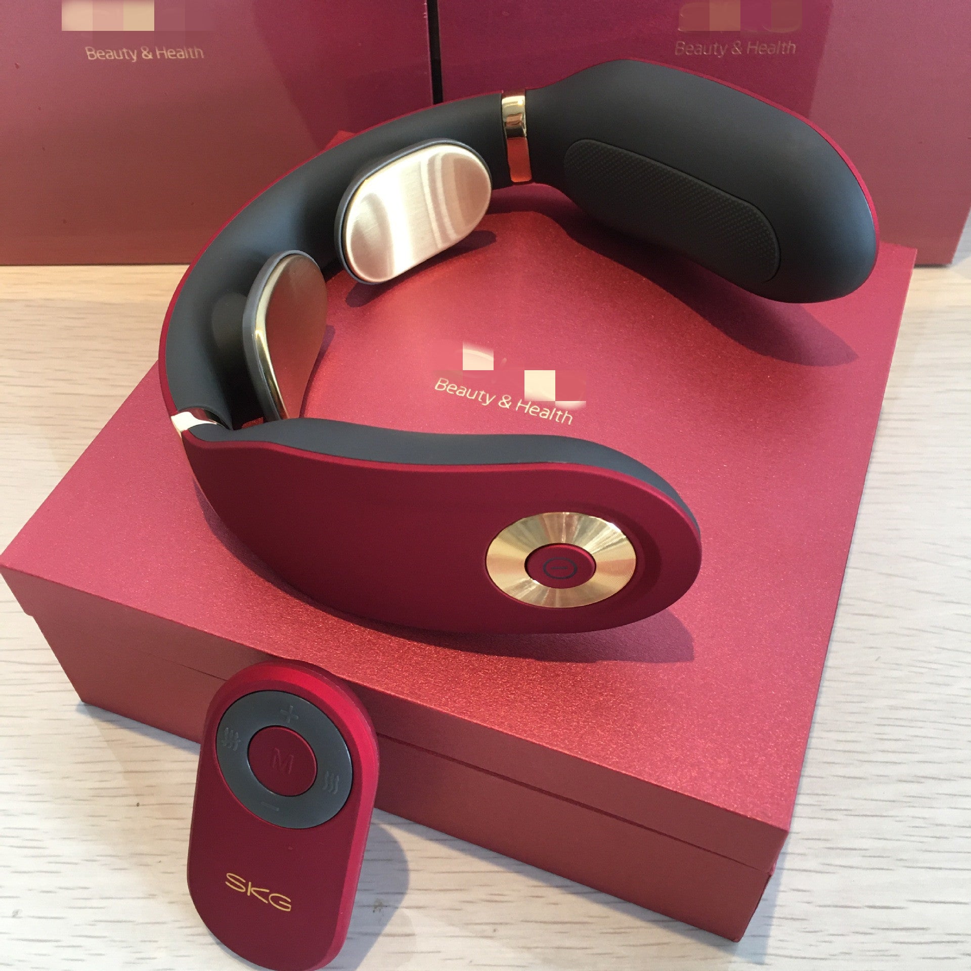 SKG Red Premium Neck Massager